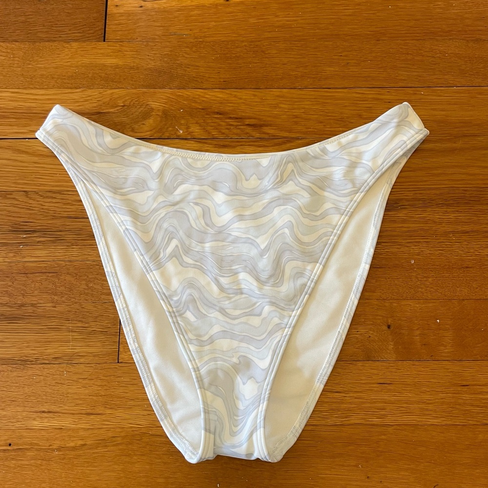 NWT Abercrombie Baby Blue Swirl Bikini Bottom, Size Large